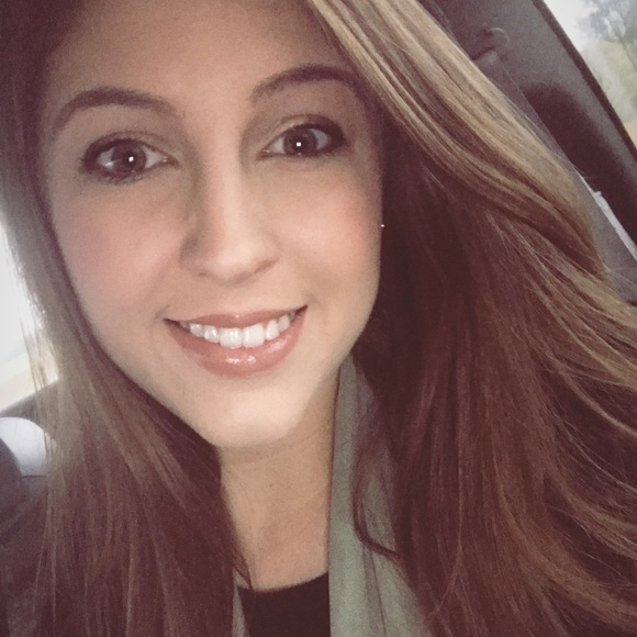 Meet your Posher, Cathryn - Picture 1 of 1